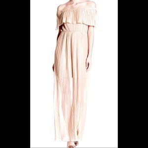 <Dress The Population> “Athena” Maxi NWOT